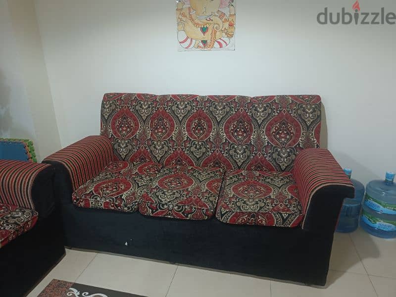 Good condition sofa (3+1+1) 1