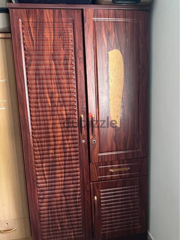 wardrobe cabinet for sale 0