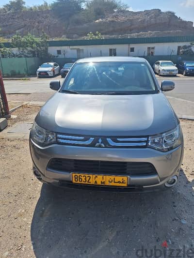 Mitsubishi Outlander 2014