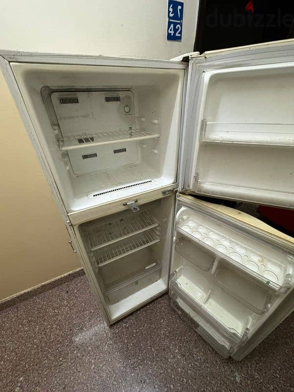 Samsung fridge 2 door 2