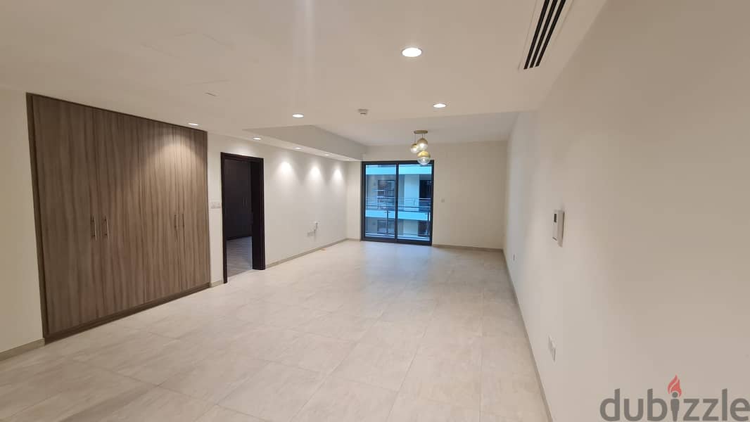 1 BR Spacious Apartment in BLV Tower, Muscat Hills 4