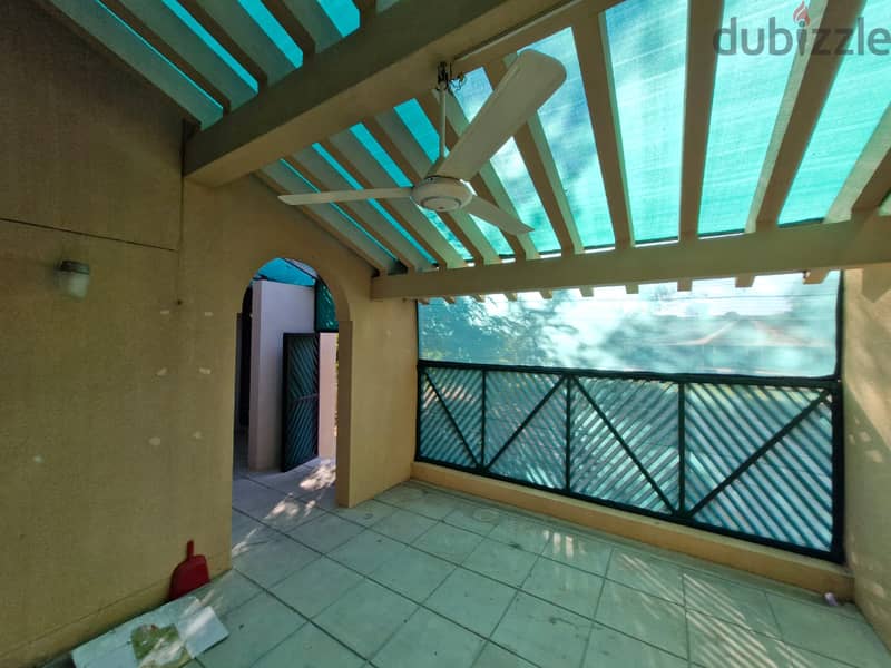 3 BR Amazing Townhouse in Madinat Sultan Qaboos 5