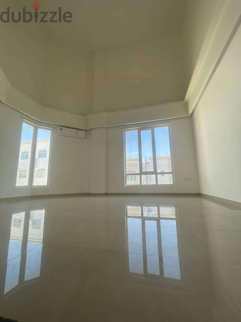 For Rent 4 Bhk Villa in Al Ansab 9