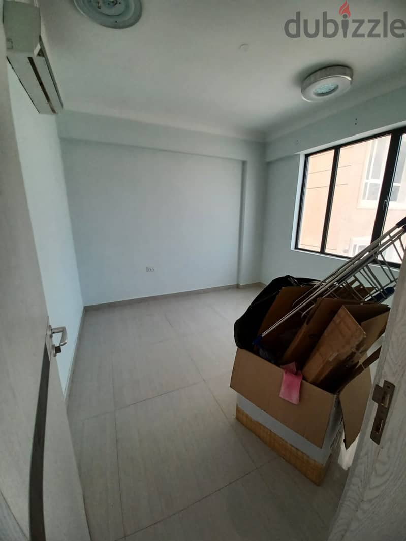 APARTMENT FOR RENT NEAR MALL OF MUSCAT/شقة للإيجار بالقرب من مول مسقط 1