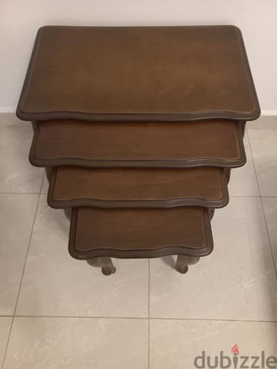 4 tables set in excellent condition like new for sale