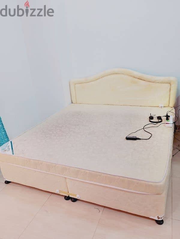 king size bed with mattress 1