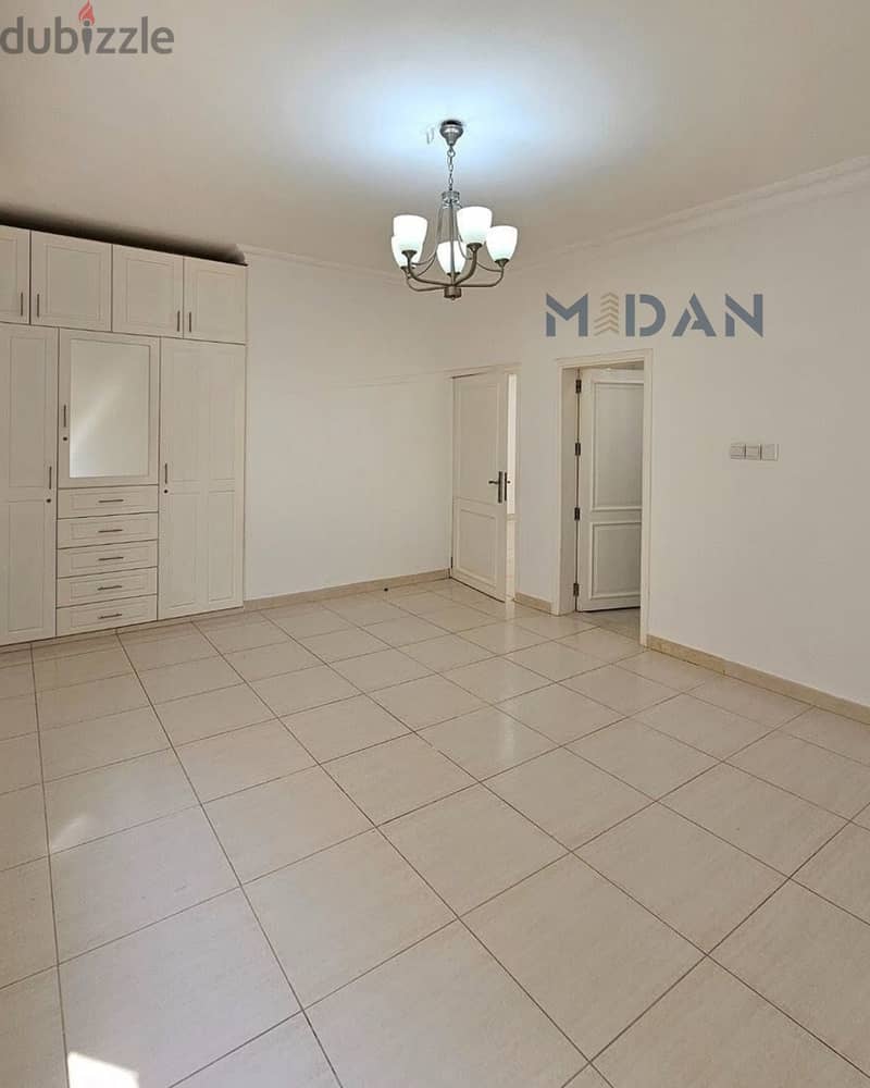 AL KHUWAIR | BEAUTIFUL 5 BR APARTMENT 3