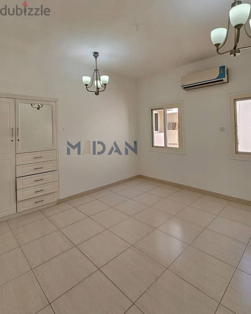 AL KHUWAIR | BEAUTIFUL 5 BR APARTMENT 4