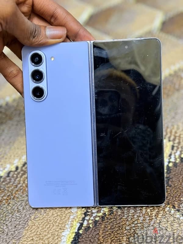 Samsung Galaxy Z Fold 5 2