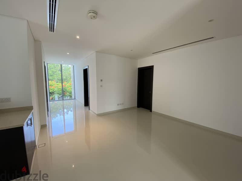 5 Bedroom Villa for Rent in Al Mouj 9