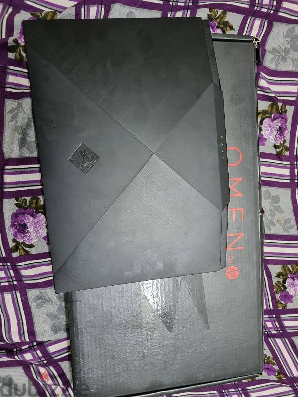 HP Omen i7 9750H Rtx 2060 6gb gaming laptop 1