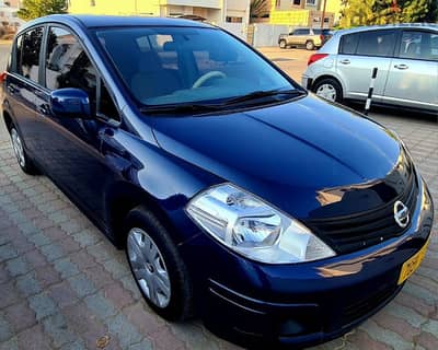 Nissan Tiida 2013