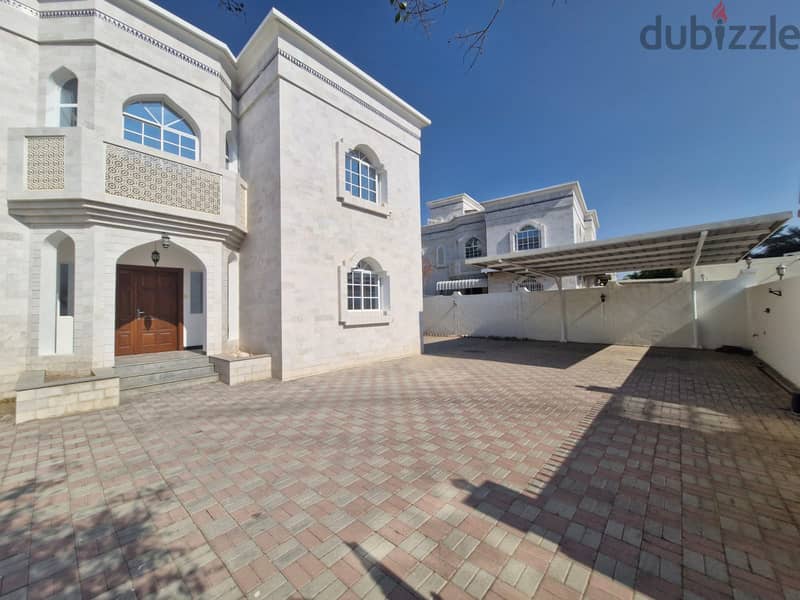 4 BR + Maid’s Room Spacious Villa in Madinat Qaboos 1