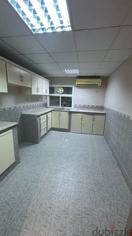 Cozy flat for rent at alqurum 1