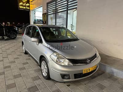 Nissan Tiida 2011