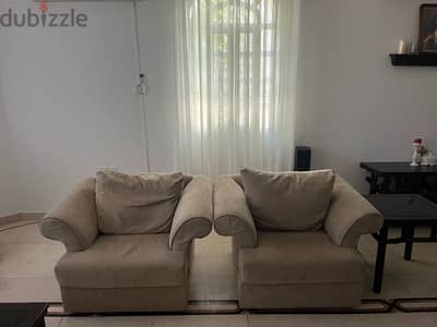 3 seater + 2 single seater with a middle center couch