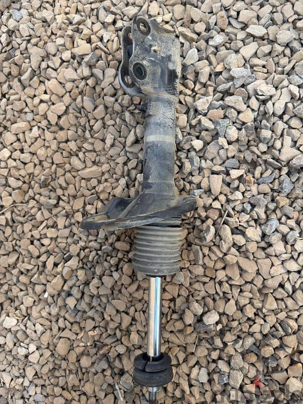 shocks absorber Lancer 2015 2.0 3