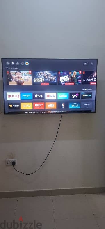 hisense smart tv 55A60G 4KUHD 55 inches in very nice condition 1