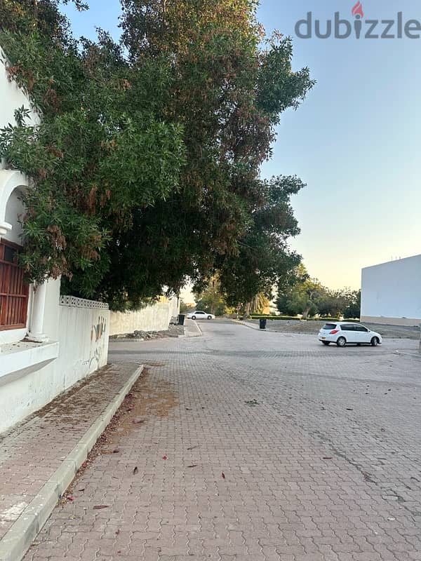 villa for rent in sohar korniesh 14