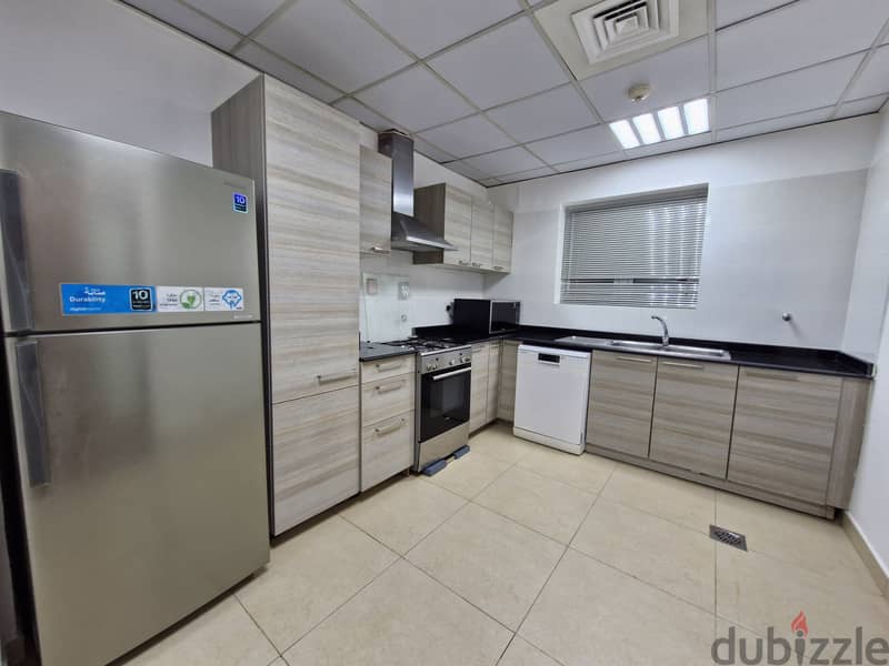 2 BR Fully Furnished Apartment in Ghubra - Muscat Grand Mall 4