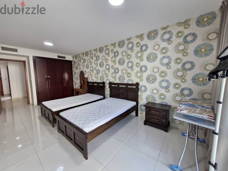 2 BR Fully Furnished Apartment in Ghubra - Muscat Grand Mall 6