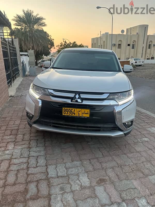 Mitsubishi Outlander 2016 0