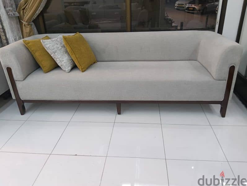 Special Offer – New 5-Seater Sofa Set (3+1+1) – Only 185 Rial! 1