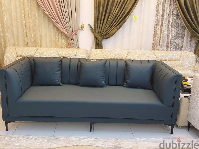 new 3 seater Leather sofa without delivery 1 piece 80 rial 0