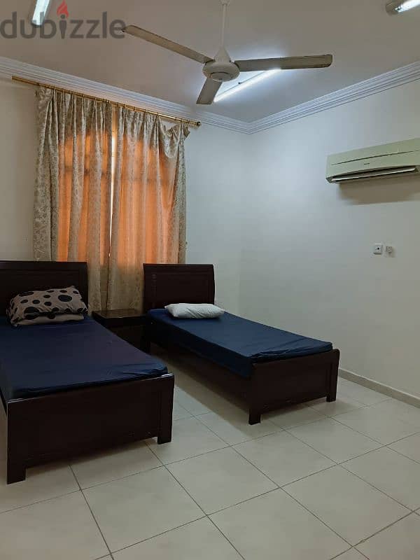 Flat for rent yearly Auqad 4