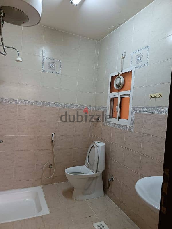 Flat for rent yearly Auqad 5