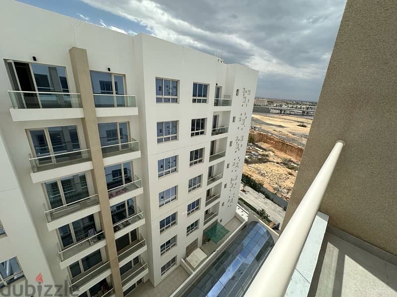 1 bedroom apartment Brand new Fully furnished 4