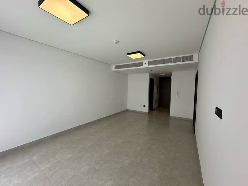 1 bedroom apartment Brand new Fully furnished 13