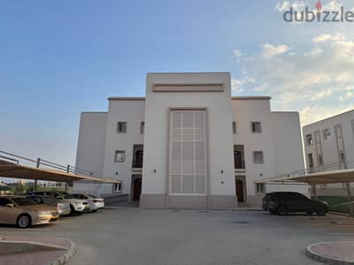 2 BR Spacious Apartment in Muscat Hills, Makuba Passage