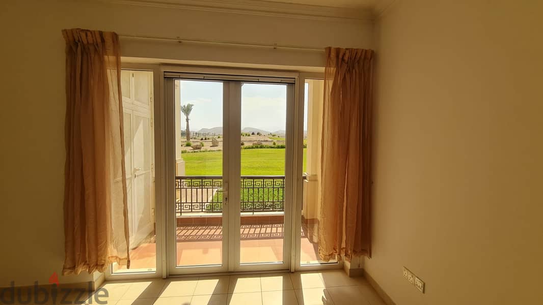 2 BR Spacious Apartment in Muscat Hills, Makuba Passage 8