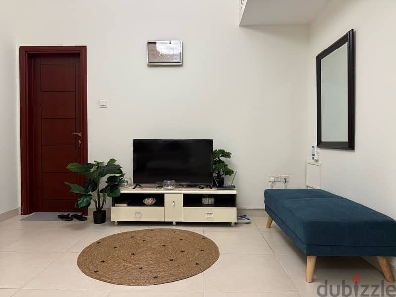 Fully Furnished Ine Bedroom Apartment in Qurm Heights 10