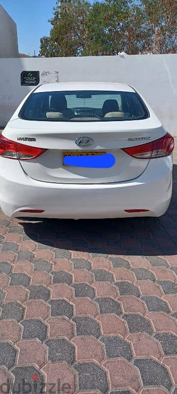 Hyundai Elantra 2013