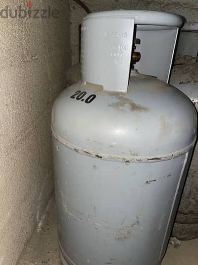 gas cylinder