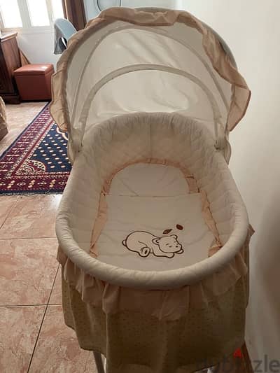 Juniors Baby Bassinet