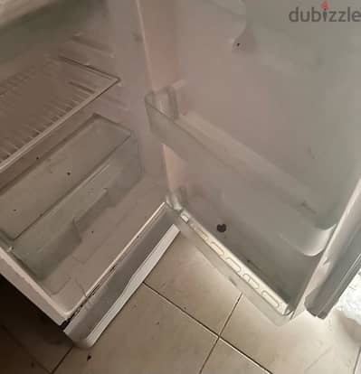 Toshiba refrigerator in very good condition