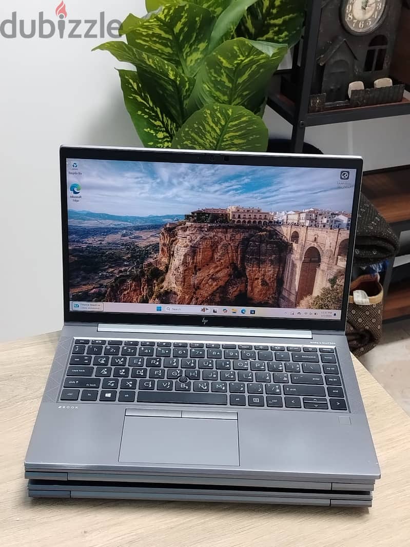 HP ZBOOK 14VG8 CORE I7 11TH GEN 32GB RAM 512GB SSD 0