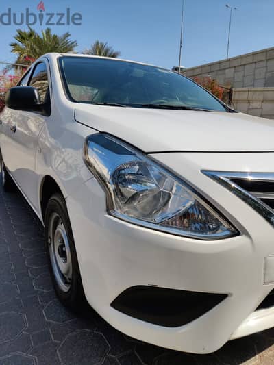 Nissan Sunny 2020