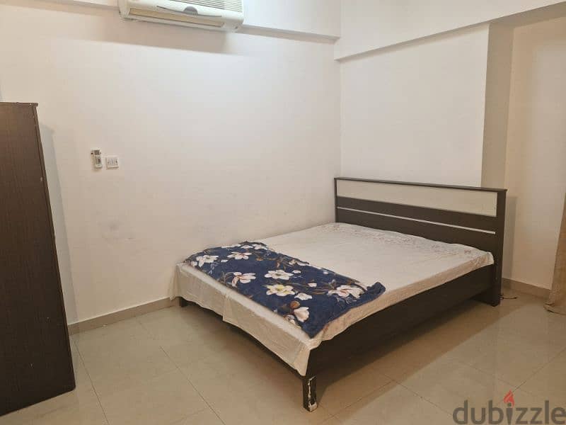 furnished room. for rent  in alkhuwair 6