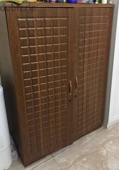 cupboard double door