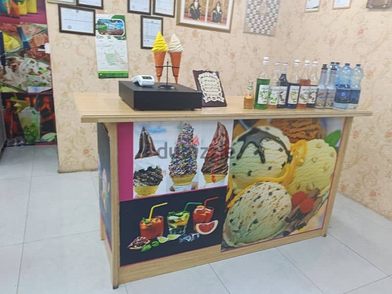 good running ice cream shop ruwi for rent 3