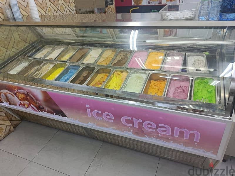 good running ice cream shop ruwi for rent 7