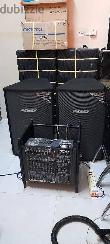 pevey speakers and power  mixer