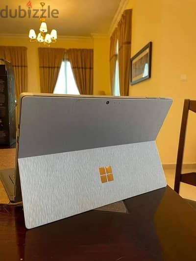 Microsoft surface pro4 best condition touch screen laptop