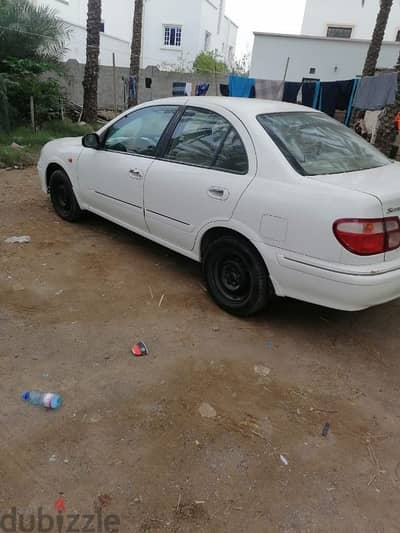 Nissan Sunny 2003