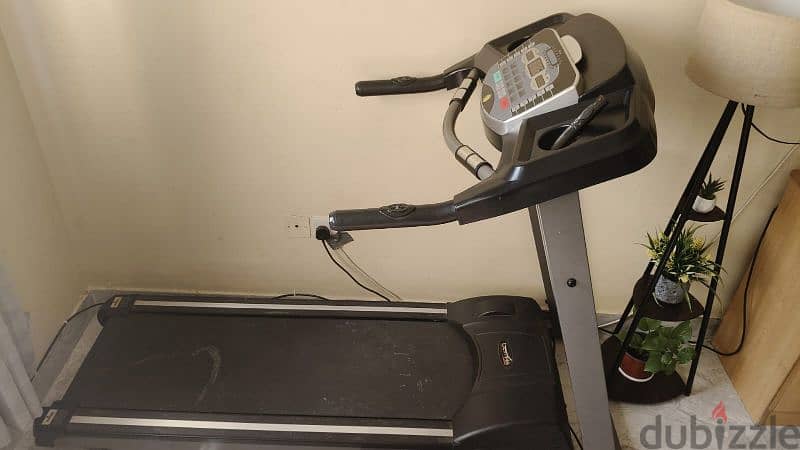 Treadmill machine 1.5  HP 1