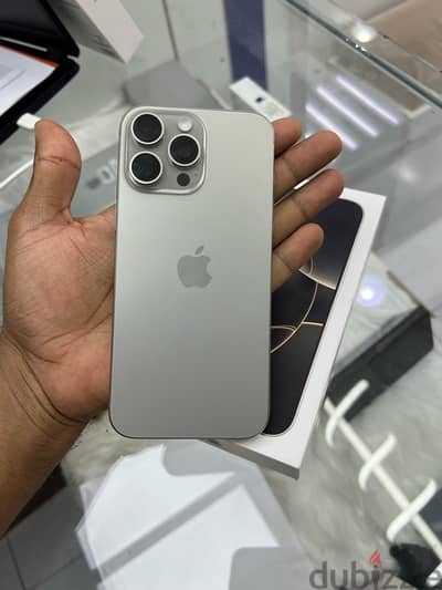 iPhone 16 pro Max 256GB Natural Titanium